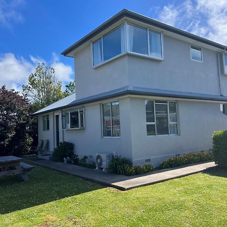 Charlesworth Villa - Christchurch Holiday Homes Exterior photo