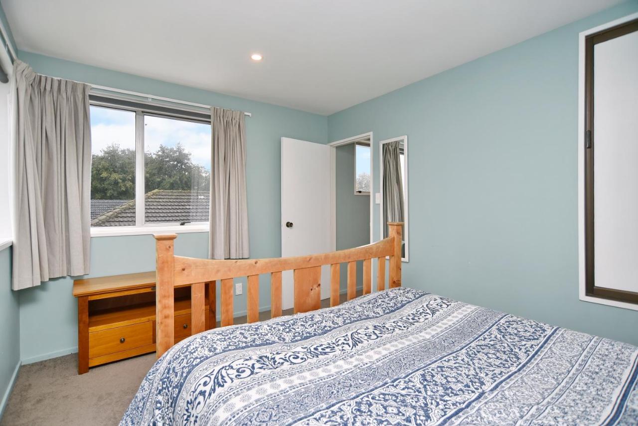 Charlesworth Villa - Christchurch Holiday Homes Exterior photo